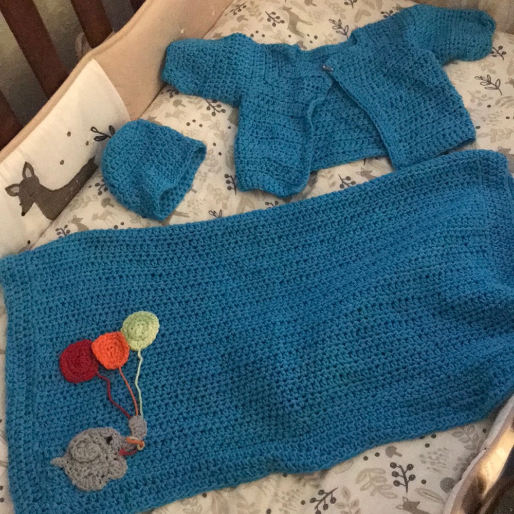 Handmade elephant baby sweater hat and blanket - Picture 1 of 6